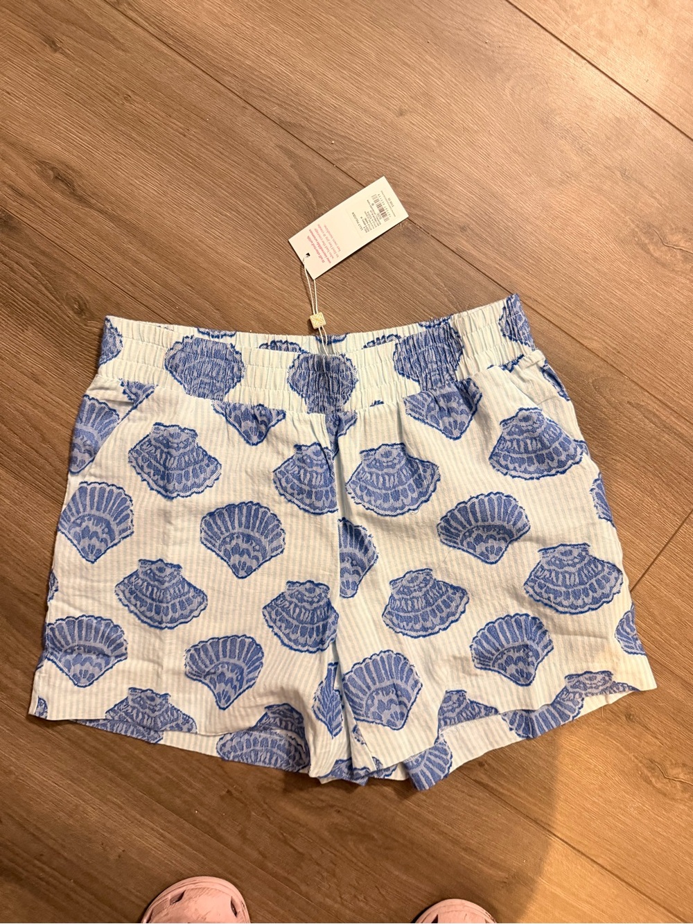 Lilly Pulitzer Blue Shell-Print Bermuda Shorts